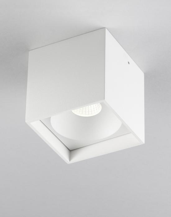 Solo square ceiling spotlight