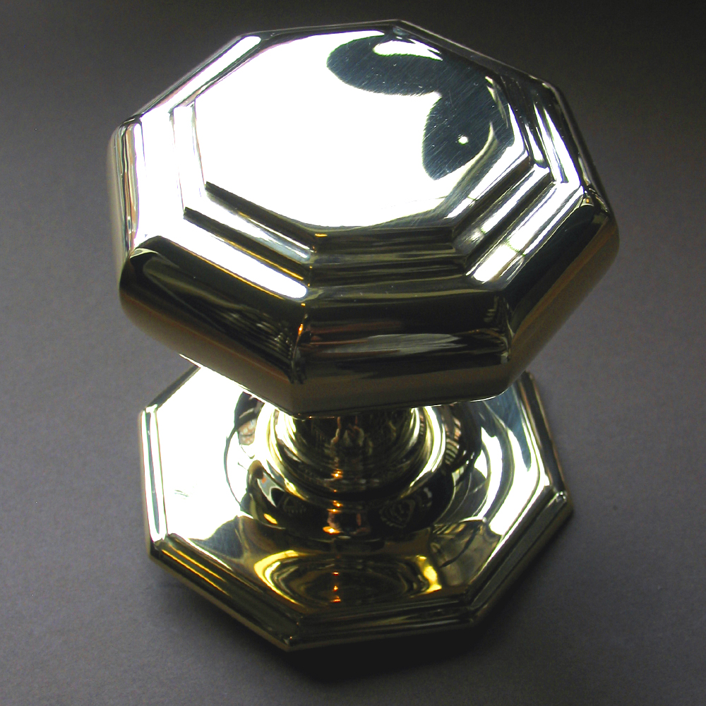 Knob, Large Flat Octagonal Brass Centre Door