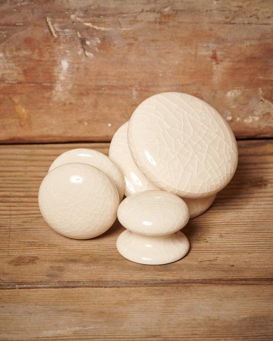Ceramic cupboard Knob, Cream Crackle