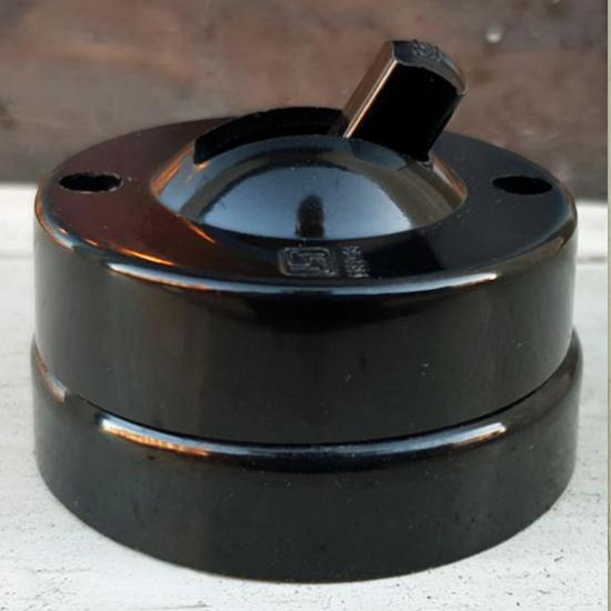 Lincoln Bakelite dolly light switch