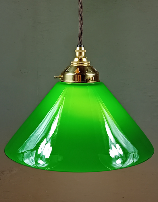 Emerald Coolie Pendant