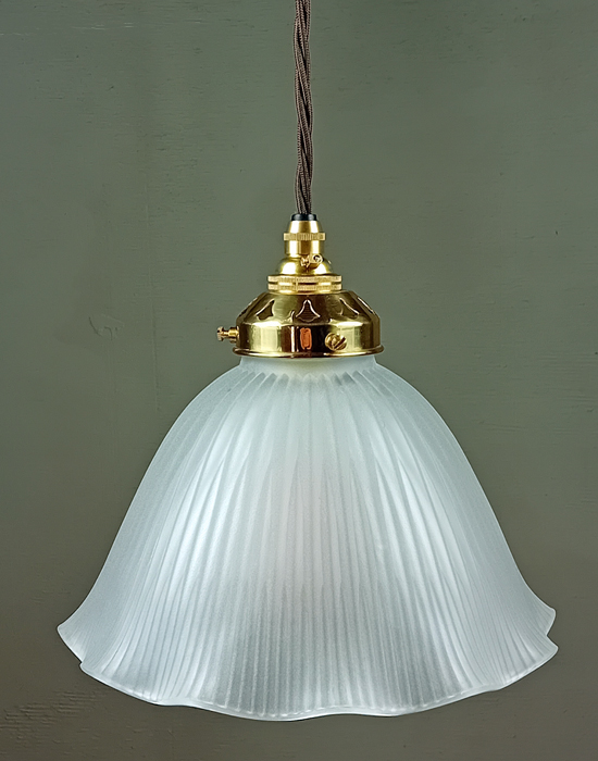 Large Frosted Frilly Prismatic Pendant
