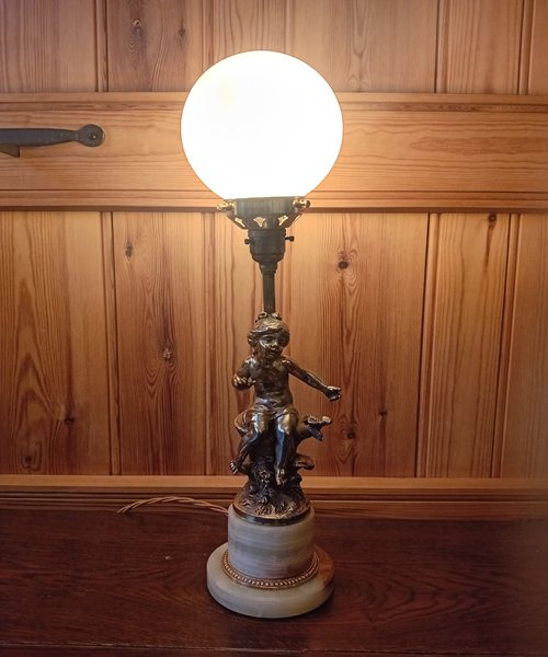 Cherub Brass Table Lamp